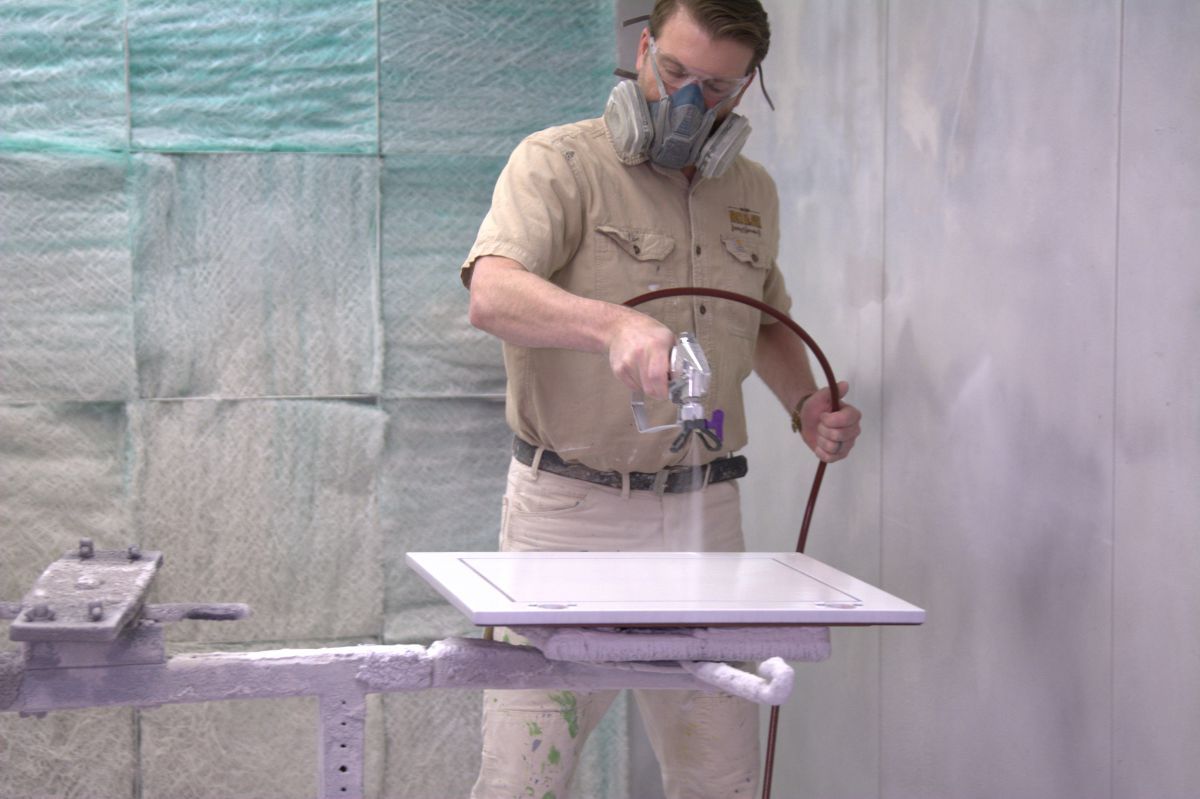 Spraying kitchen cabinet doors with an Impact X 440